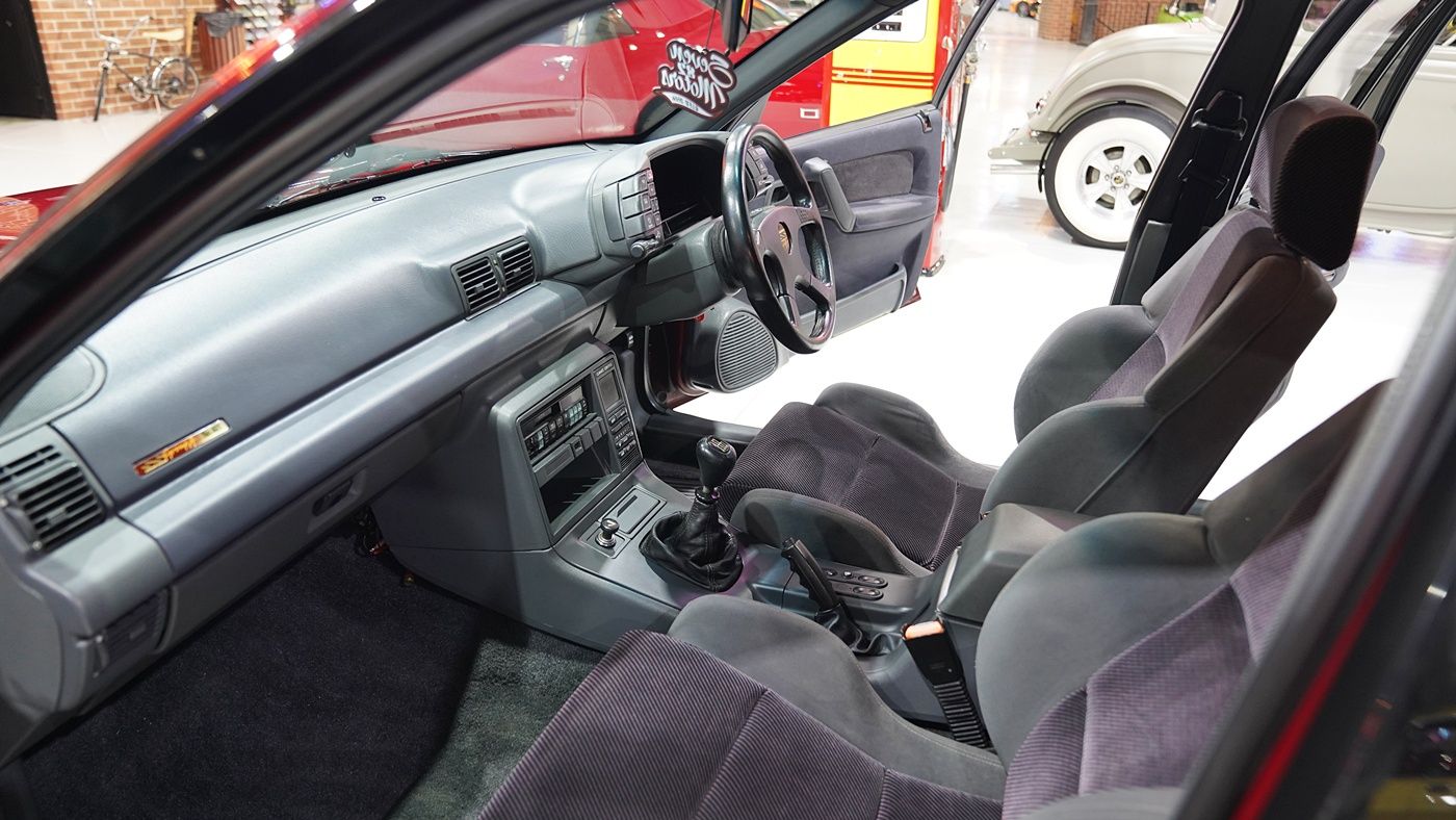 1990 HSV Commodore VN SS Group A — photo 4