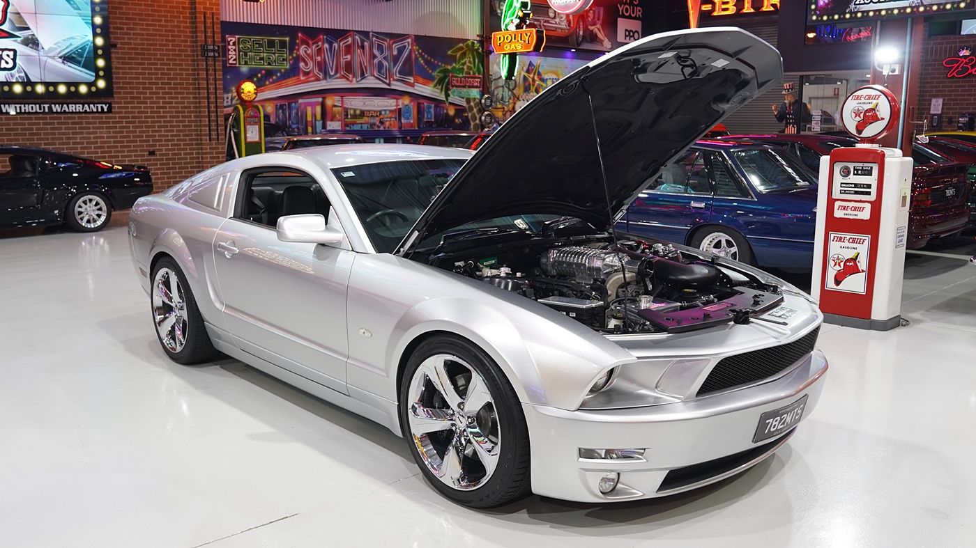 2009 Ford Mustang Iacocca 45th Anniversary Edition 1 of 45 built — photo 3