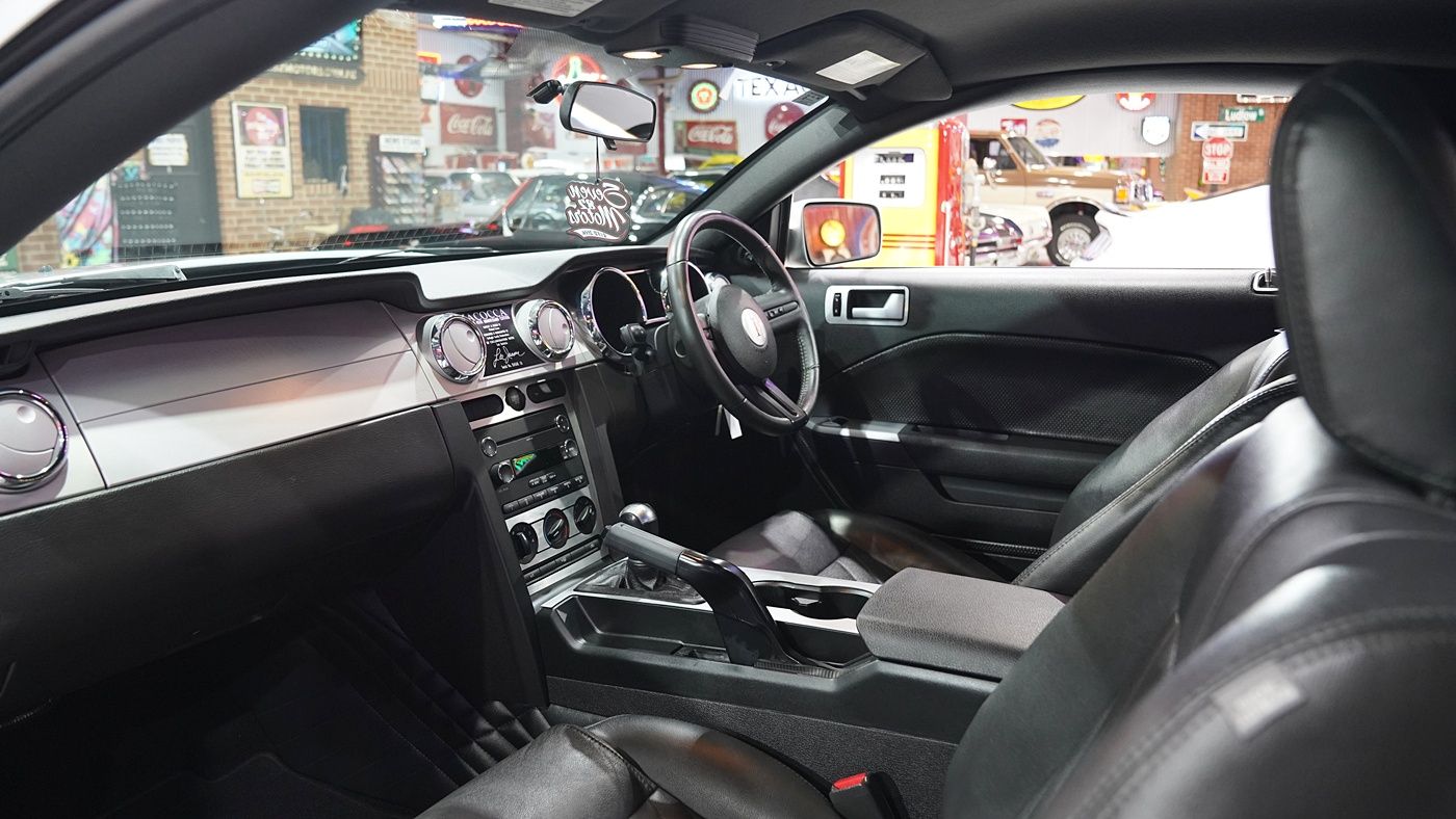 2009 Ford Mustang Iacocca 45th Anniversary Edition 1 of 45 built — photo 7