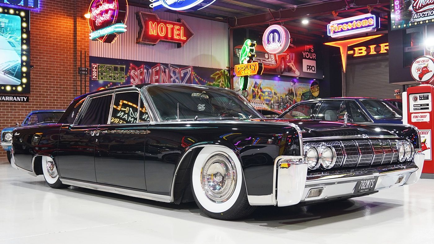 1964 Lincoln Continental Air Bagged Sedan — photo 2