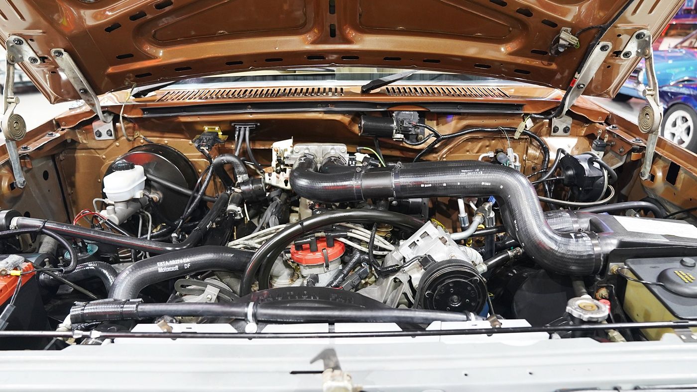 1988 RHD Ford F350 Centurion Classic 350 (Four door Bronco) — photo 7