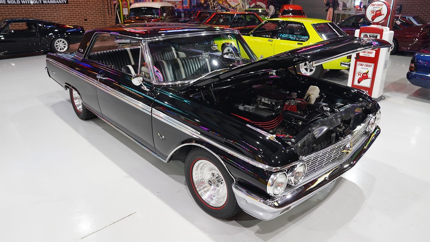 1962 Ford Galaxie 500 Club Victoria Pillarless Hardtop — photo 2