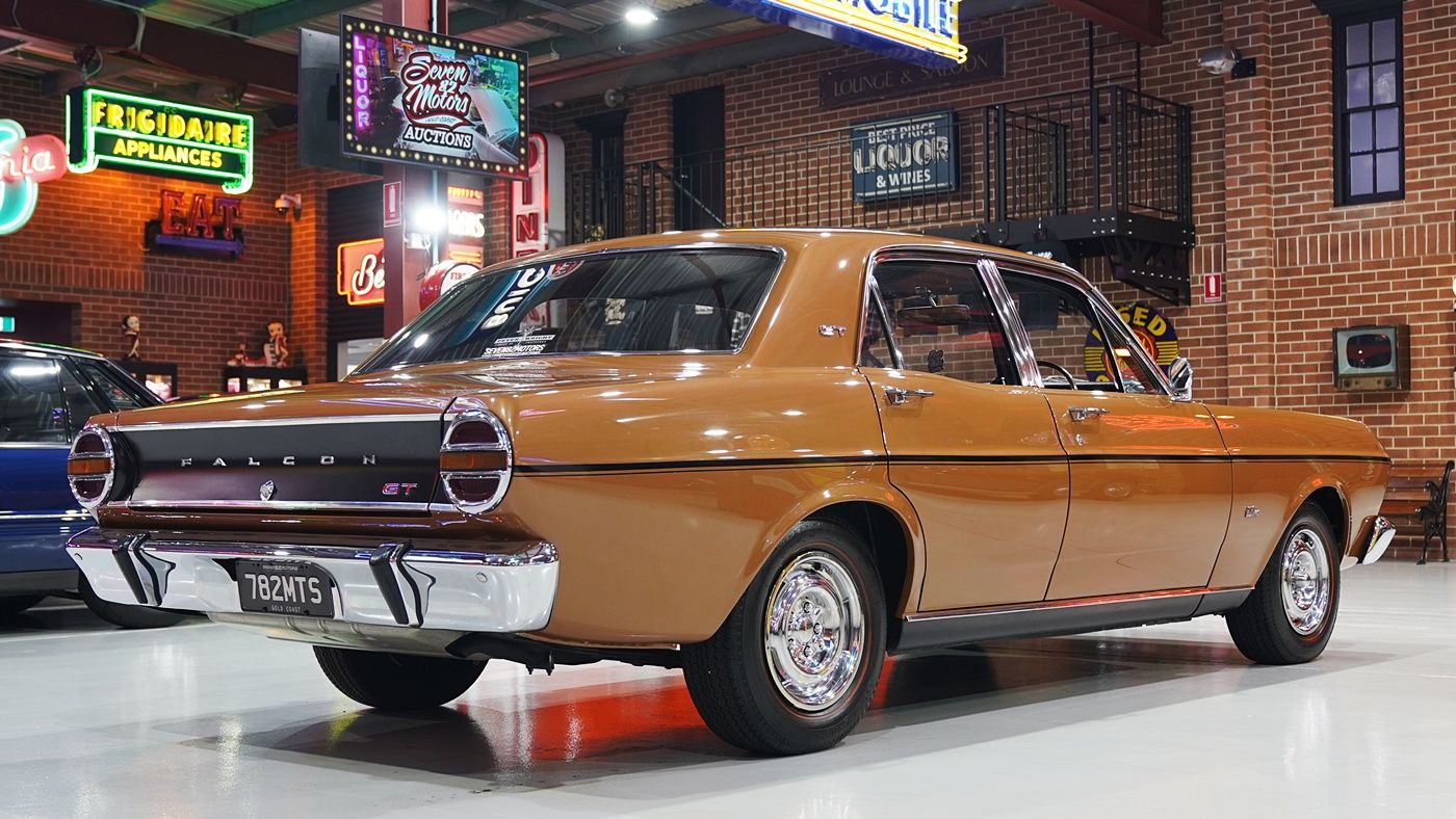 1968 Ford Falcon XT — photo 3