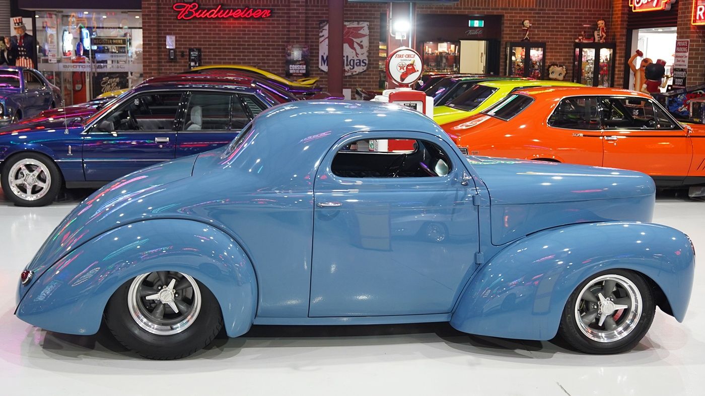 1941 Willys RHD Hemi Powered steel bodied custom hot rod coupe — photo 6