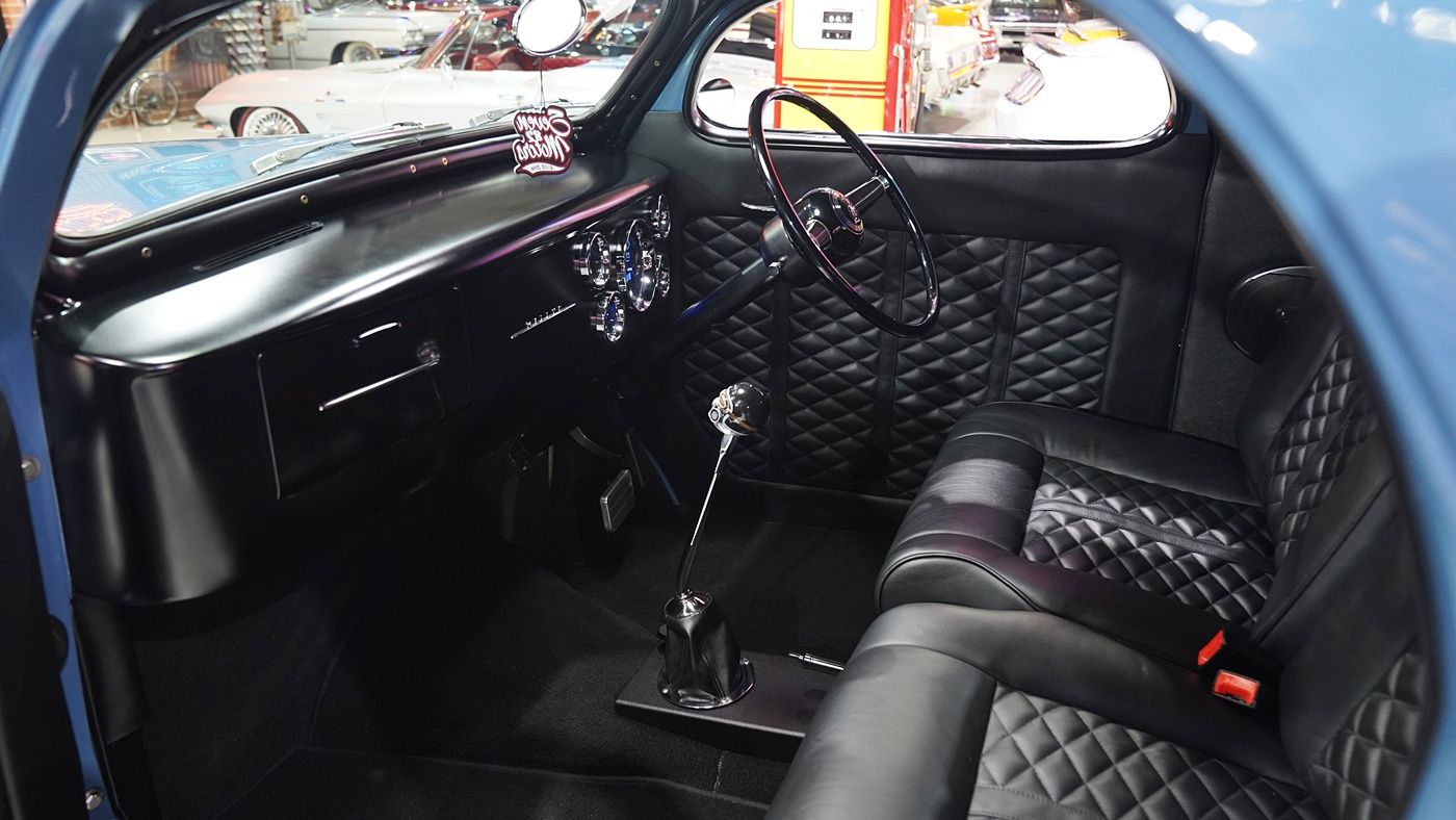 1941 Willys RHD Hemi Powered steel bodied custom hot rod coupe — photo 4