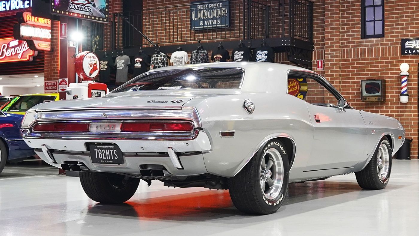 1970 Dodge Matching Numbers Big Block RT Challenger — photo 2