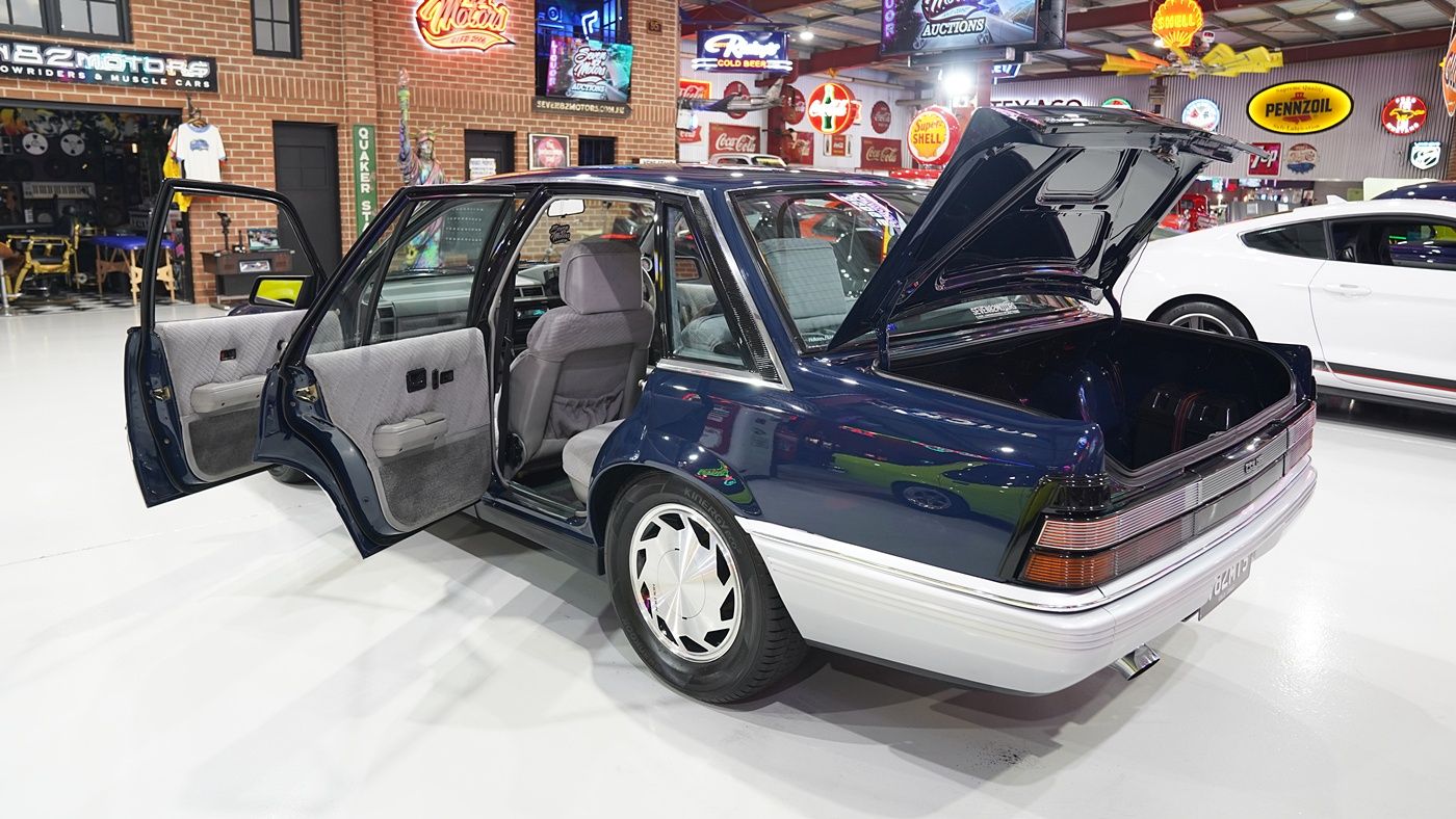 1986 Holden Calais VL — photo 6