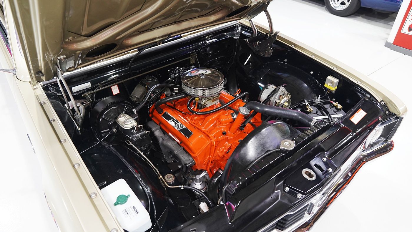 1969 Holden Monaro HT — photo 6