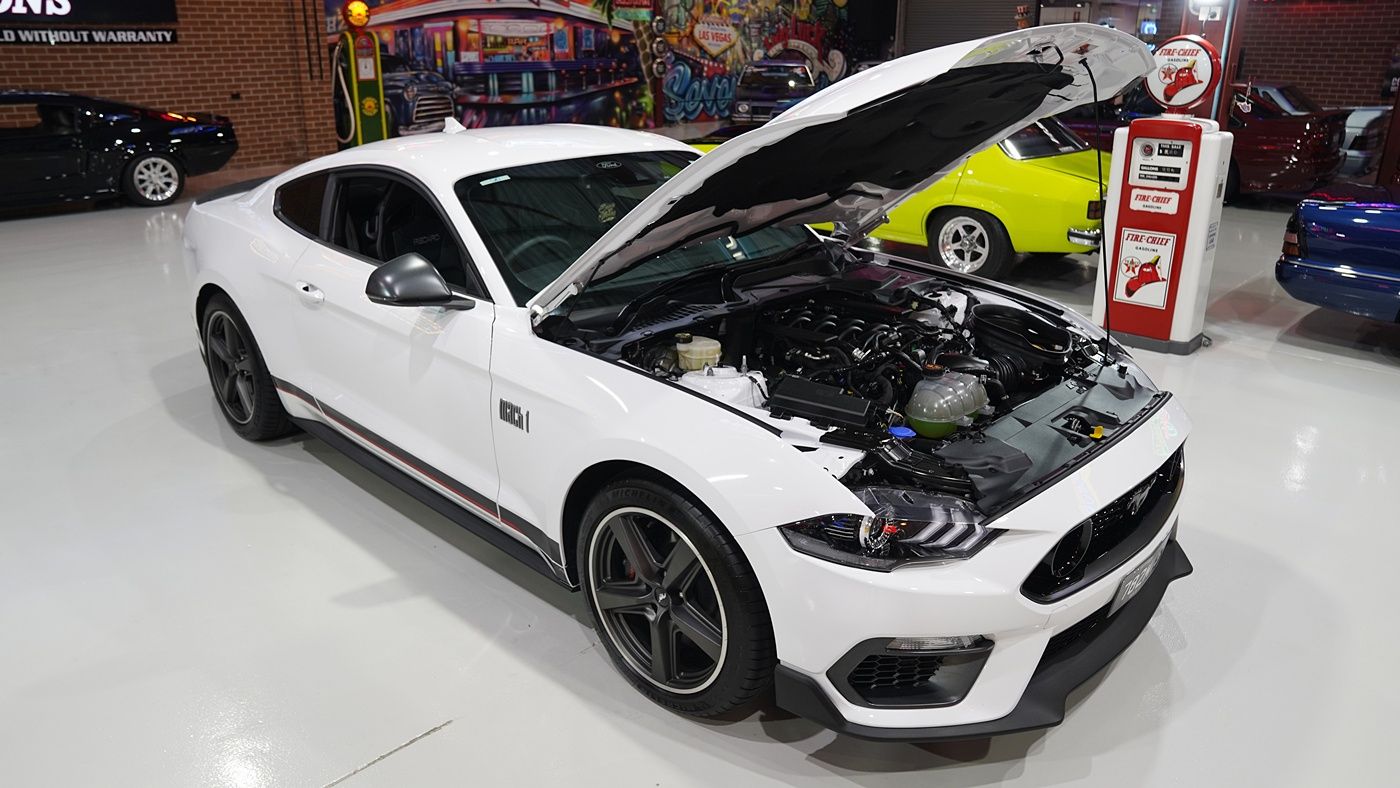 2021 Ford Mustang 6th Gen Mach 1 — photo 2
