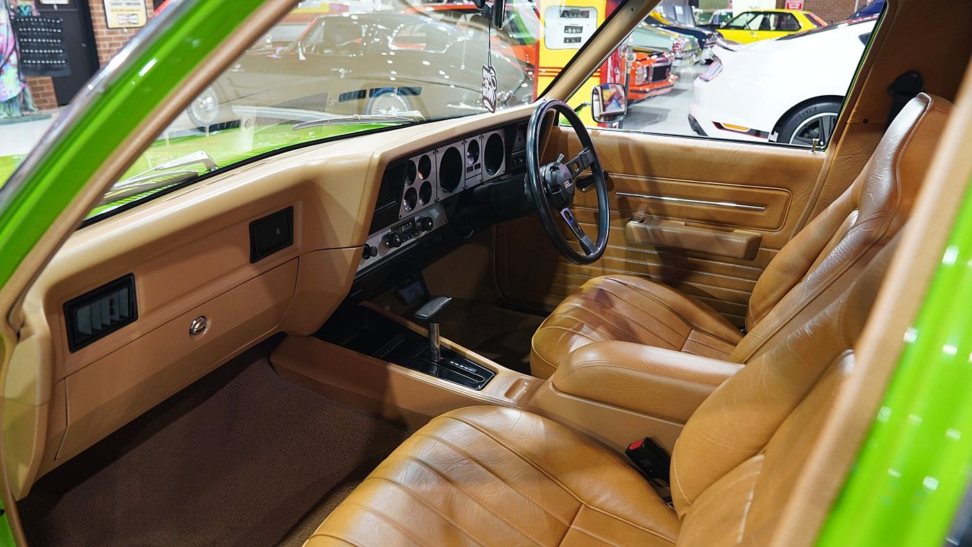 1975 Holden HJ Sandman — photo 6