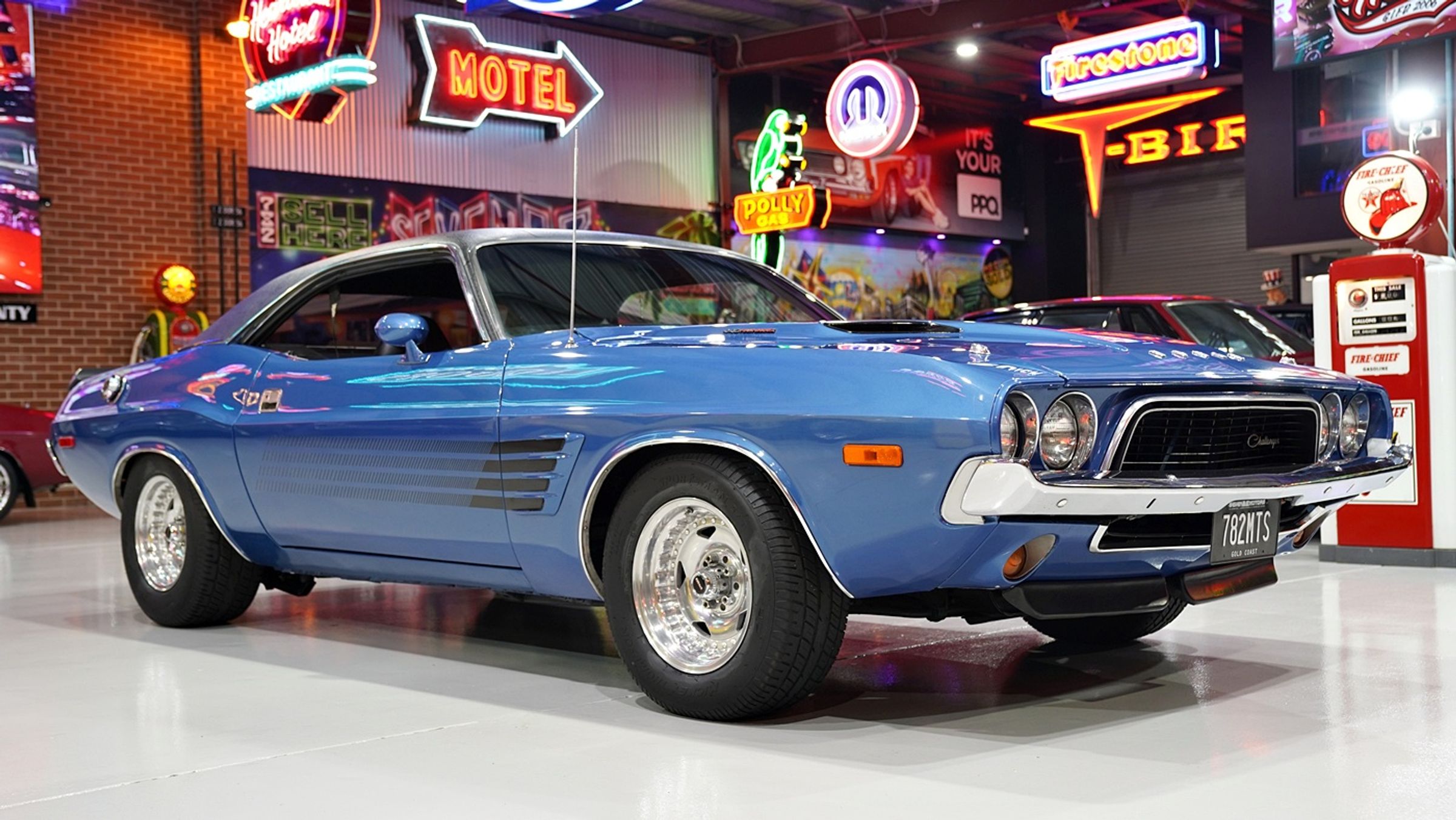 1973 Dodge 440ci big block V8 Challenger