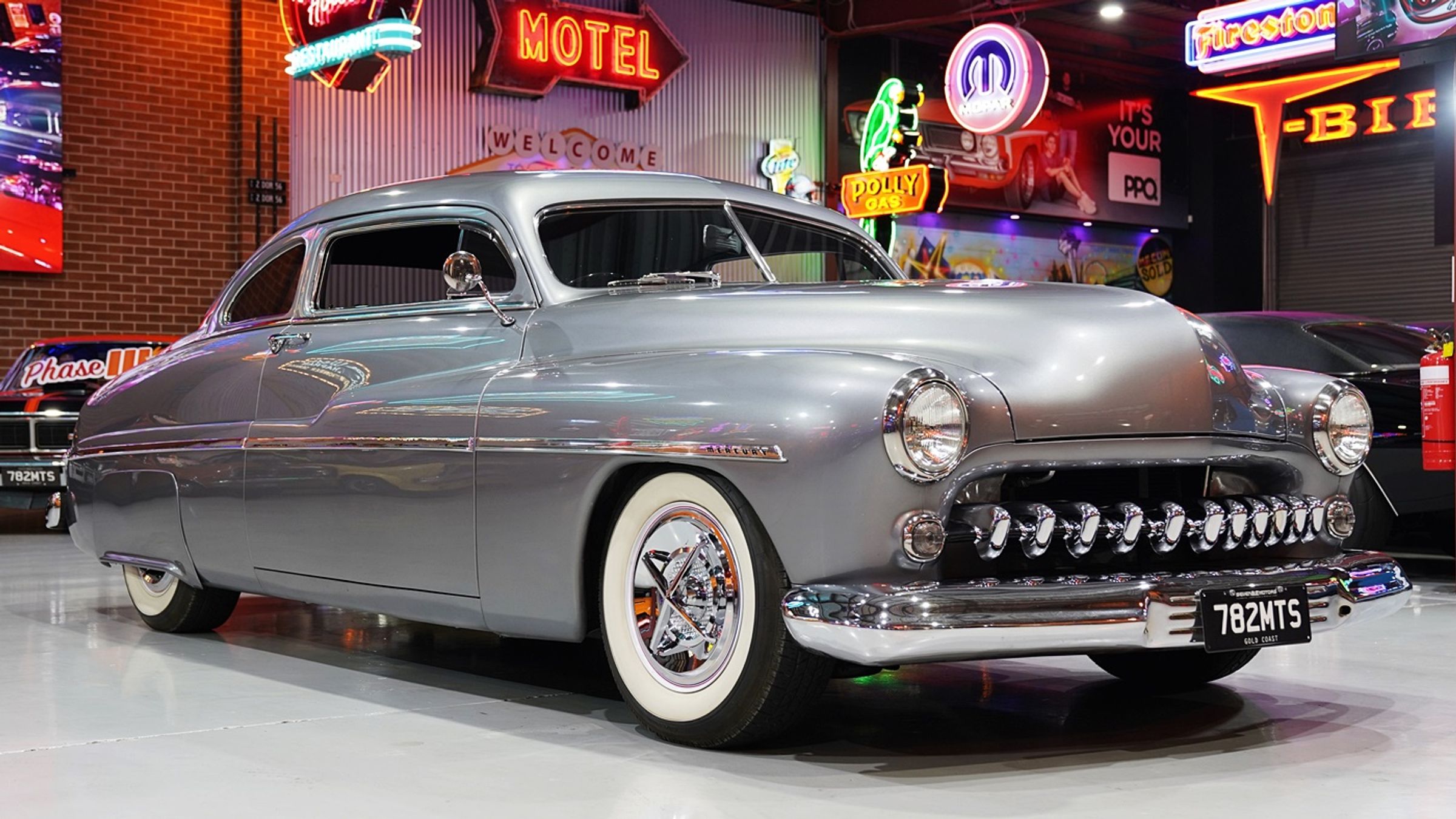 90sUSToysKustoms LEAD SLedsマーキュリーカスタム。 1951 Mercury 'Lead Sled' Custom | THE MITOSINKA COLLECTION