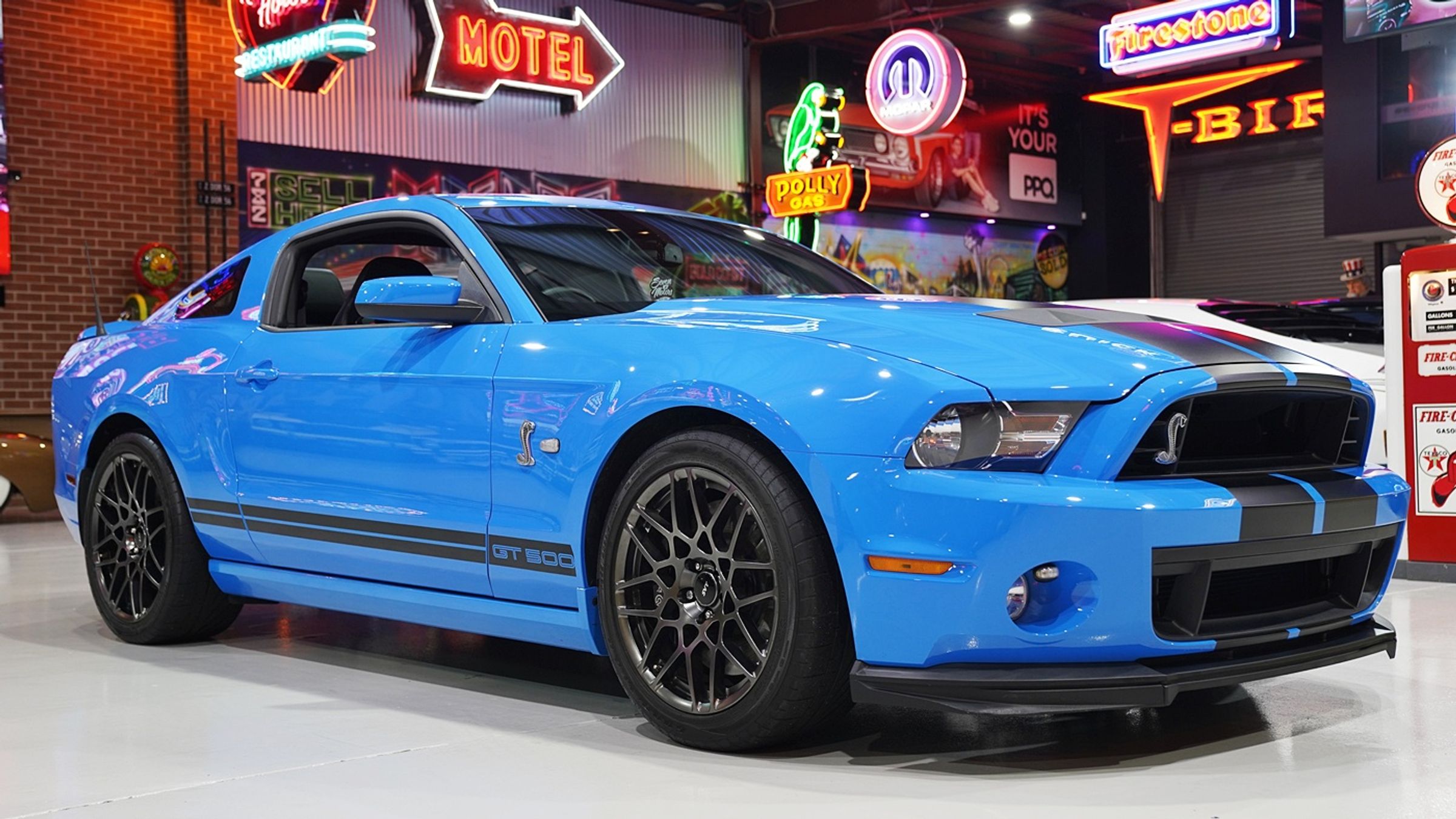 2014 RHD S/C 5.8L V8 Shelby GT500 Mustang Fastback 8,433km