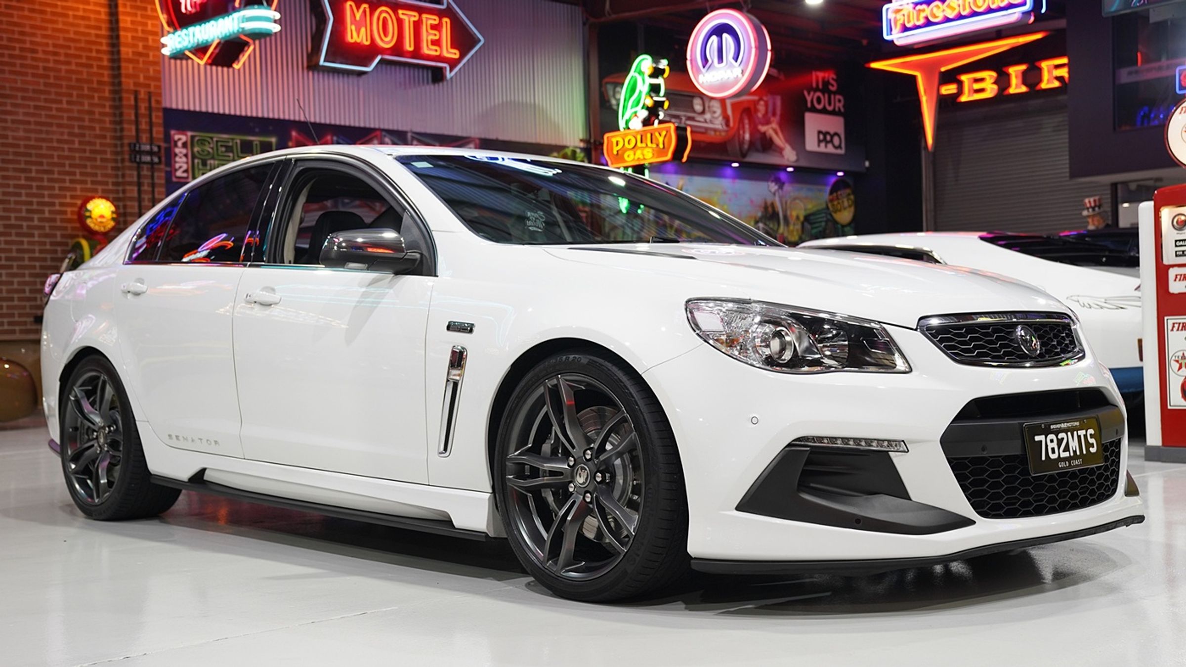 2017 HSV Senator Signature 30th Anniversary #141