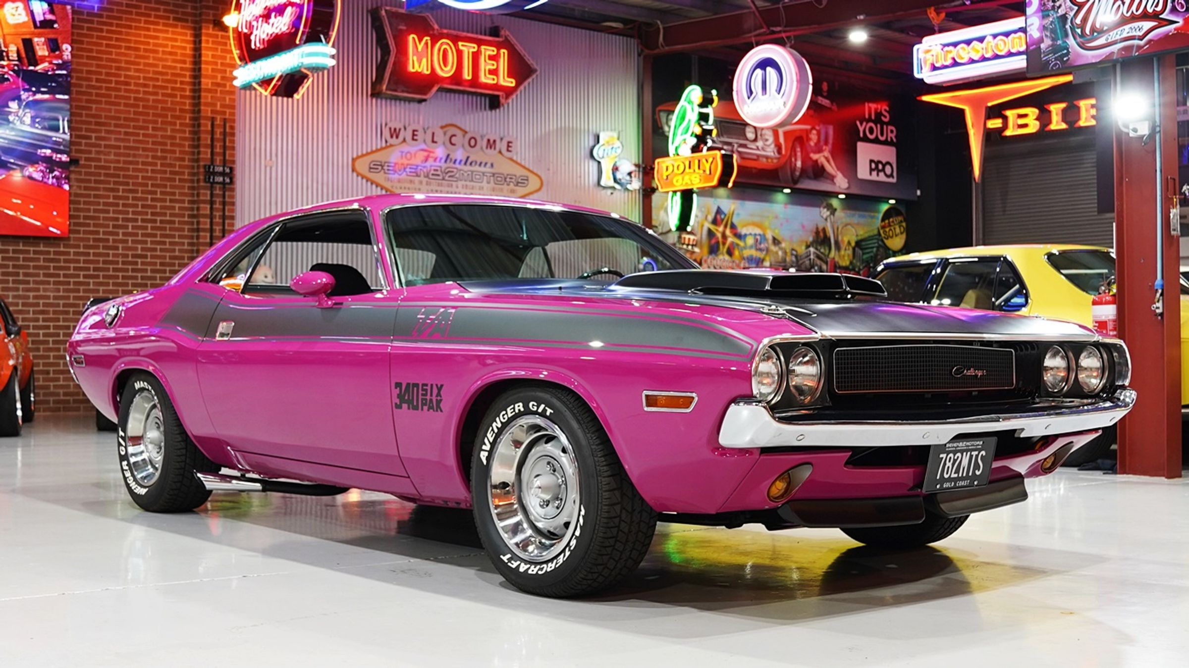 1970 Dodge Challenger T/A 340 Six Pack - SEVEN82MOTORS