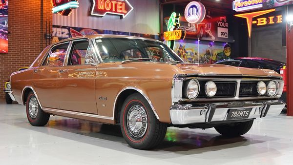 1971 Ford XY 351 Cleveland V8 Fairmont Sedan - SEVEN82MOTORS