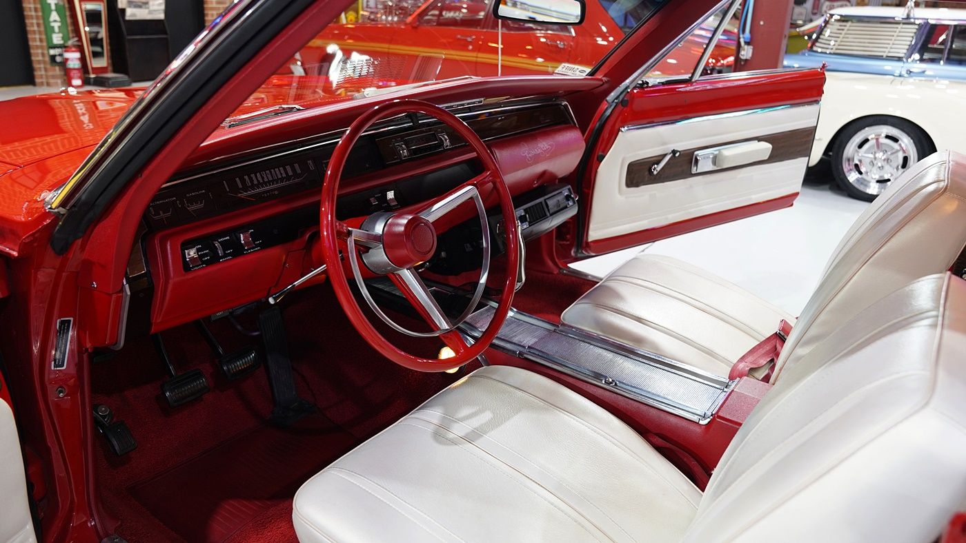1968 Plymouth 383 Pistol Grip Manual Satellite - SEVEN82MOTORS