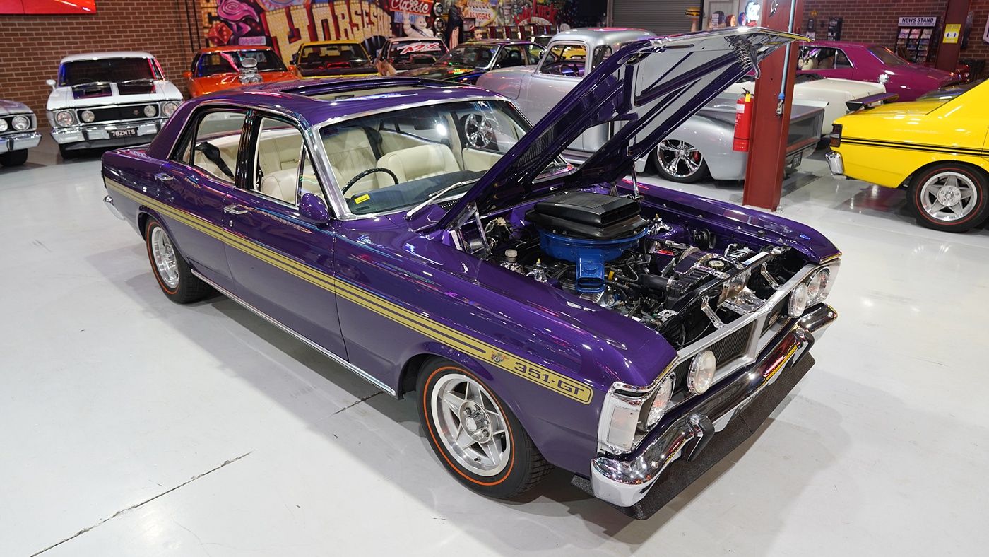 1971 Ford XY GT Falcon Replica with Windback Sunroof